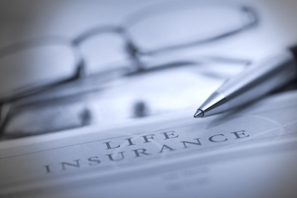 Verificación de coberturas en póliza